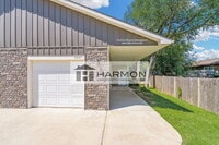 Building Photo - 5527 S Handley St