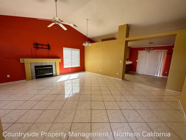 Building Photo - 3 br, 2 bath House - 1502 Barnum Ct