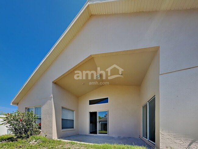 Building Photo - 10250 Peoples Loop
