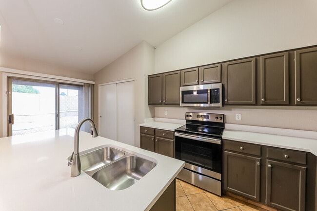 Building Photo - 22381 N 107th Dr