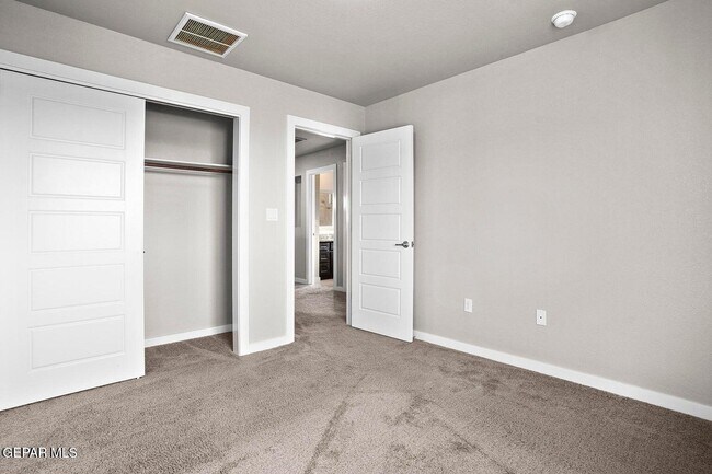 Building Photo - 6936 Brown Mesquite Ln