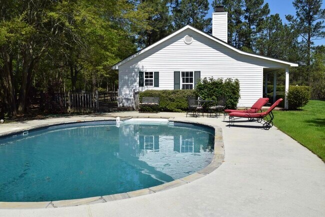 Building Photo - 1144 Sizemore Rd