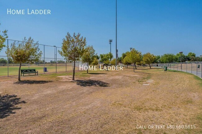 Building Photo - 18428 N Jameson Dr