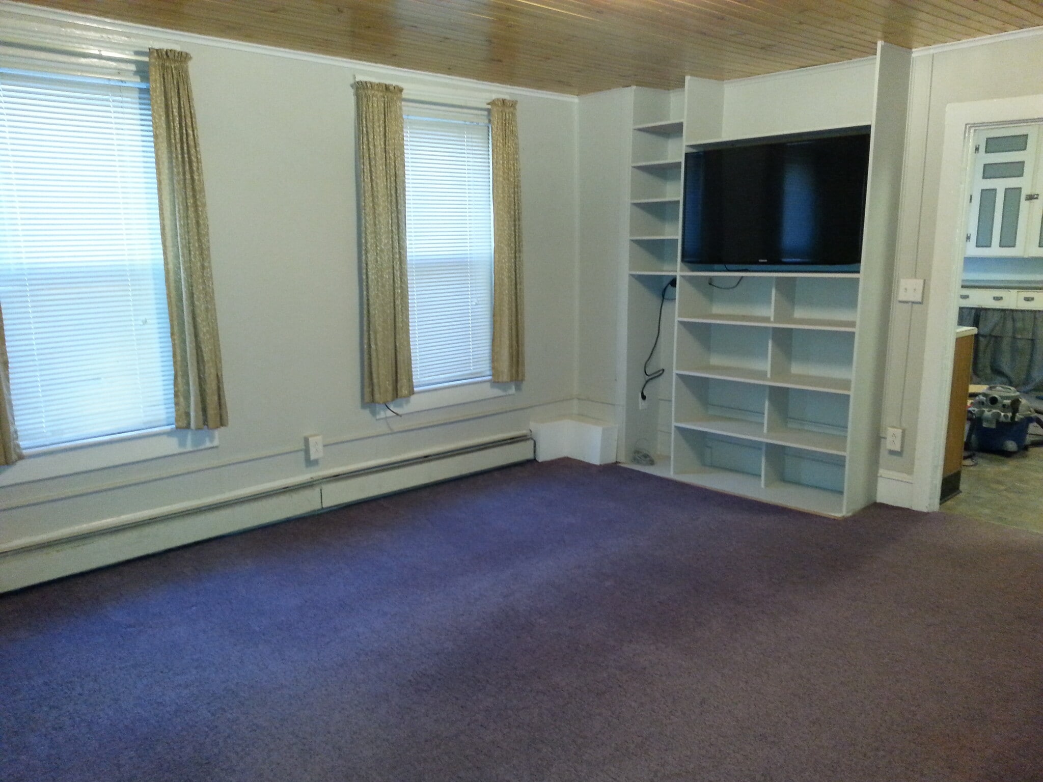 Building Photo - 188 Pine St