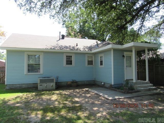 Building Photo - 1221 Watkins St