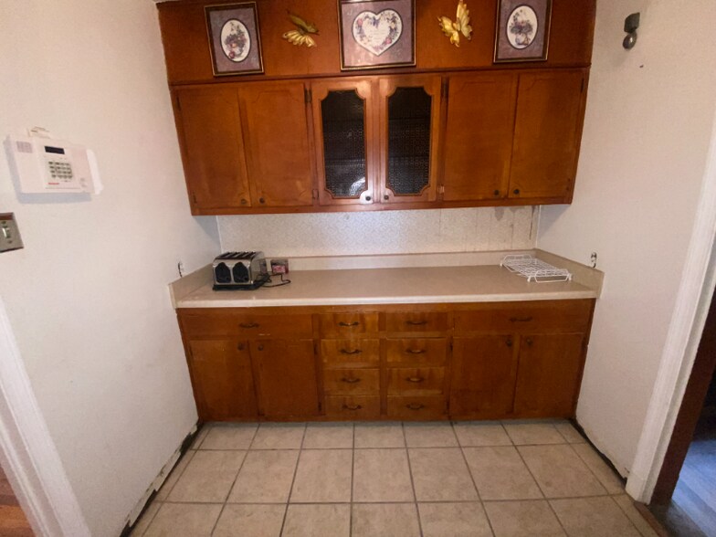 Building Photo - 3277 Barron Ave