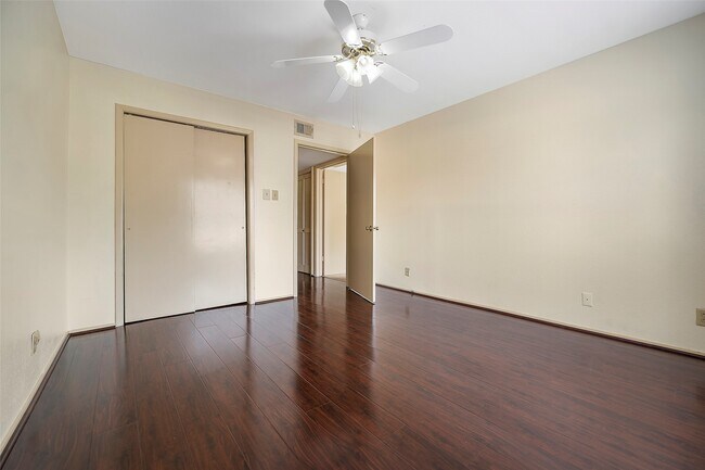 Building Photo - 14515 Wunderlich Dr