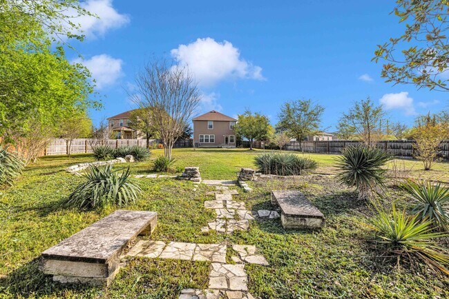 Building Photo - Beautiful Rental Home in Southwest ISD School District