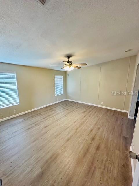 Building Photo - 6814 Redwing Rd