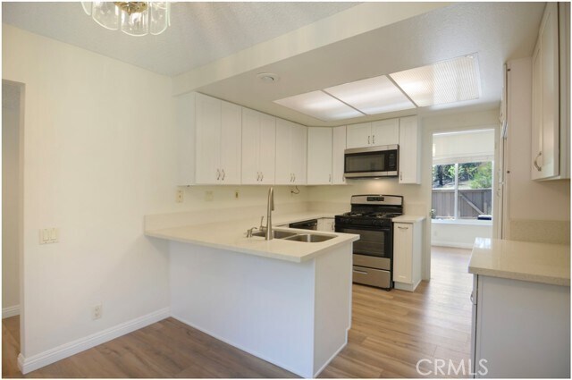 Building Photo - 2656 Monterey Pl