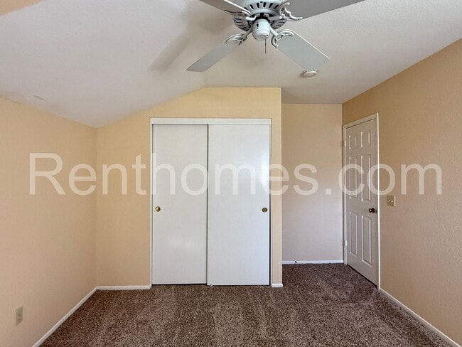 Building Photo - 10384 Barrywood Way