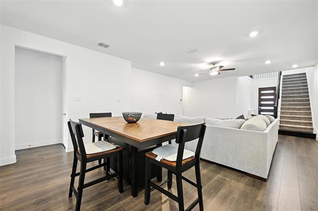 Building Photo - 447 Holly Rd