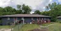 Building Photo - 1085 Jessamine Dr