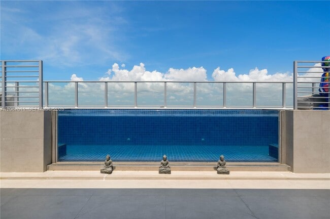 Building Photo - 330 Sunny Isles Blvd