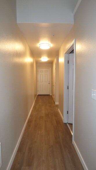 Building Photo - 12th Street Lofts