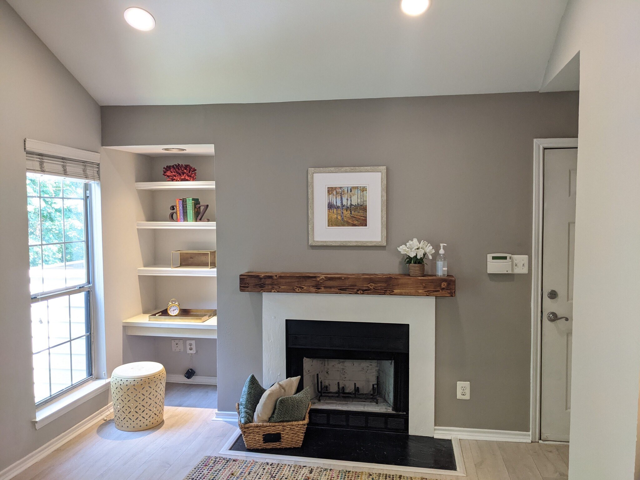 Building Photo - 12159 Penderview Ter