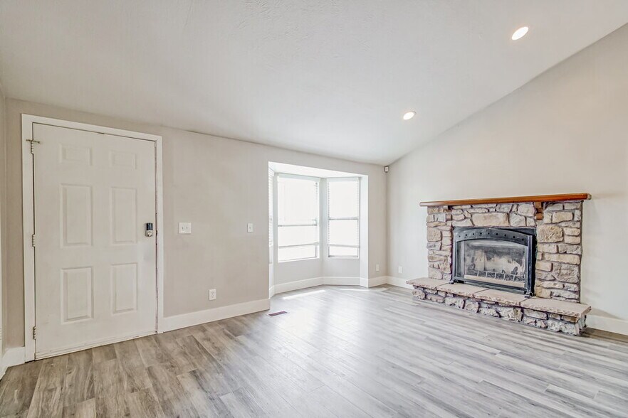 Building Photo - 6144 W 4305 S