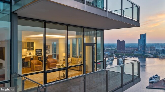 Building Photo - 300 International Drive
