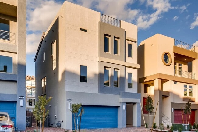 Building Photo - 8098 Misty Canyon Ave
