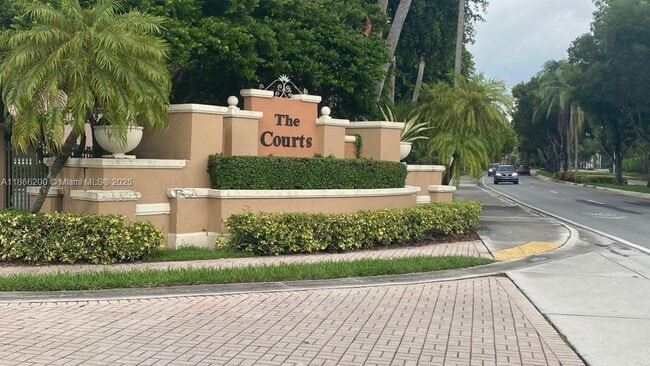 Primary Photo - 6380 NW 114th Ave