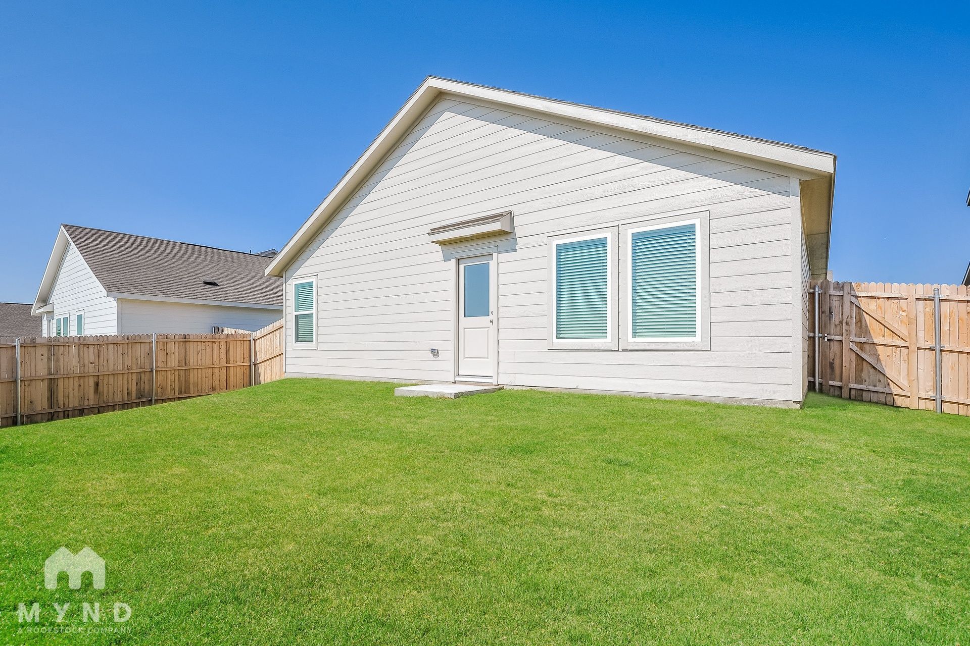 Building Photo - 2729 Mistwood Dr