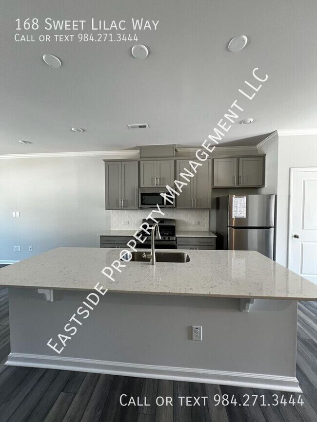 Building Photo - 168 Sweet Lilac Wy