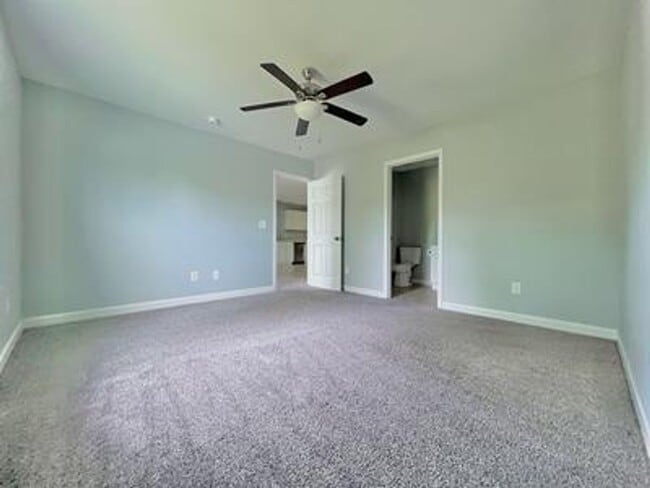 Building Photo - 2 BR 2 BA in Holly Ridge