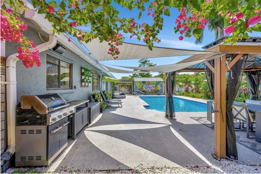 Building Photo - 7850 NW 53rd Ct