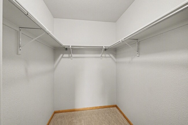 Building Photo - 2250 Marshfield Ln