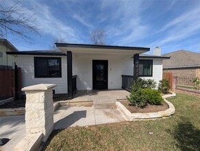 Building Photo - 2423 Maryland Ave