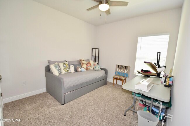 Building Photo - 4858 Sweetspire Dr