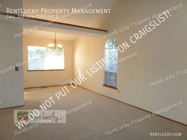 Building Photo - 14429 82nd Ave NE