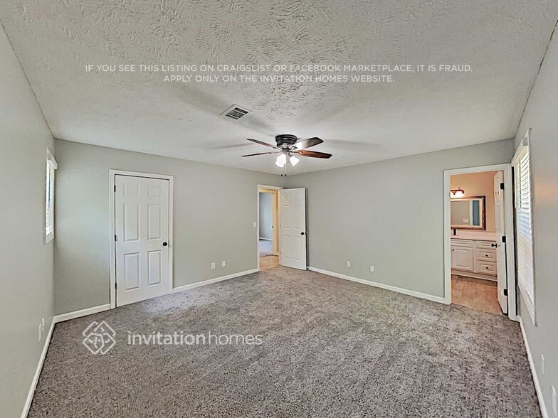 Building Photo - 3209 Meadowlark Ln NW