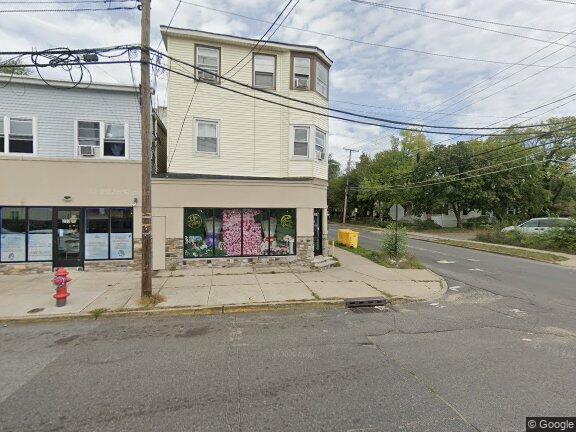 Building Photo - 201 4th St