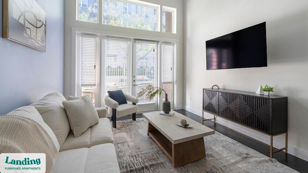 Primary Photo - 401 Hemphill St