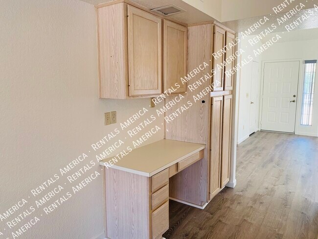 Building Photo - 12240 S 45th St