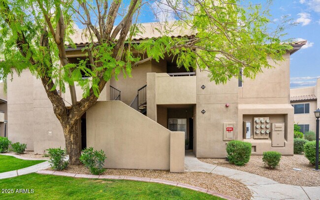 Primary Photo - 9451 E Becker Ln