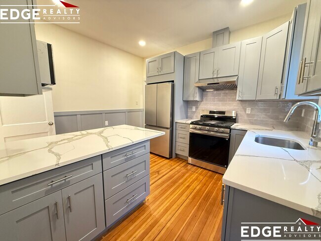 Building Photo - 96 Brayton Rd