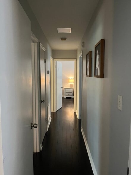 Building Photo - 2201 Montreat Cir