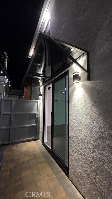 Building Photo - 18222 Chatsworth St