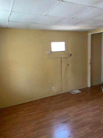 Building Photo - 5811 Helen Ave