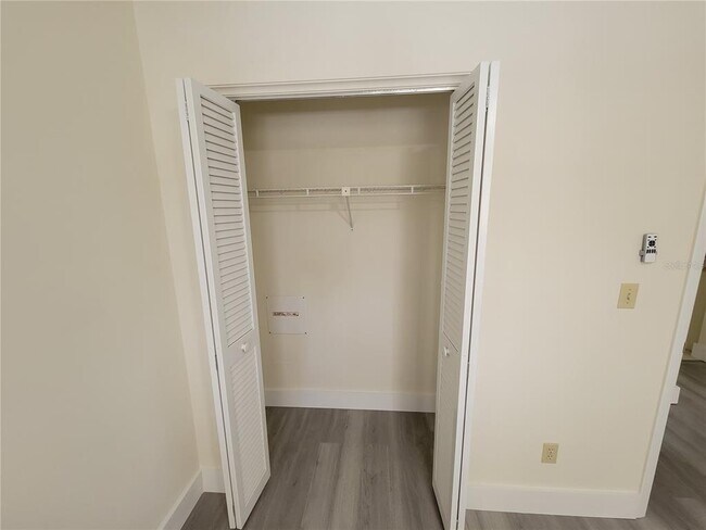 Building Photo - 1028 Lillian St