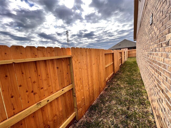 Building Photo - 27023 Golden Isle Ln