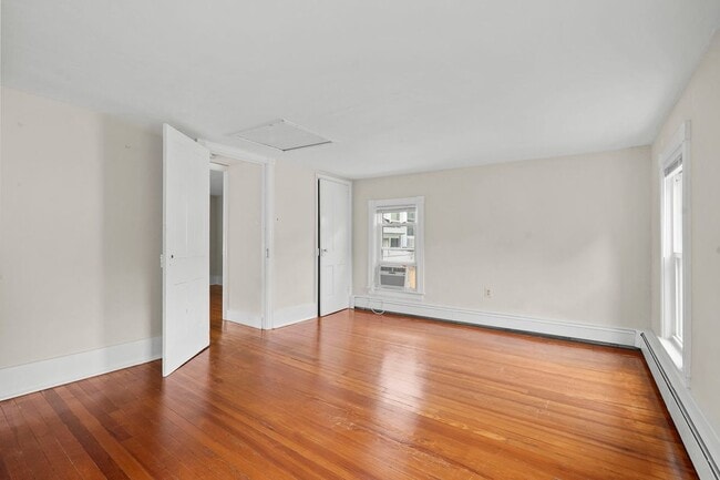 Building Photo - 432 Plainsboro Rd