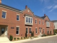 Building Photo - 1855 McKennon St