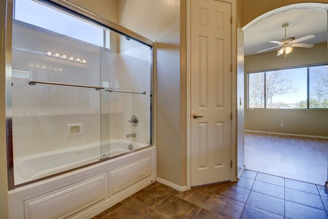 Building Photo - Granville Home for Rent!