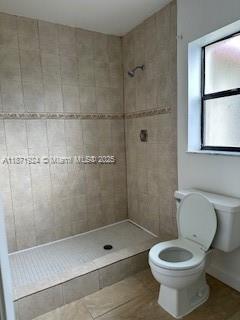 Building Photo - 5502 Courtyard Dr