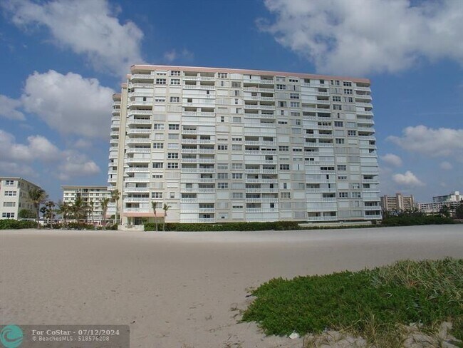 Building Photo - 1012 N Ocean Blvd