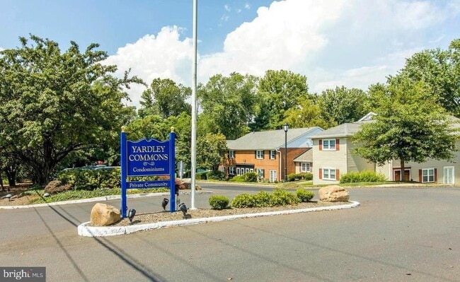 Primary Photo - 1703 Yardley Commons