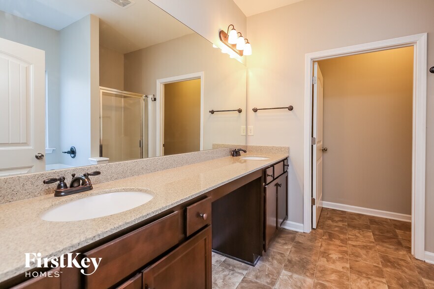 Building Photo - 159 Stone Manor Ct